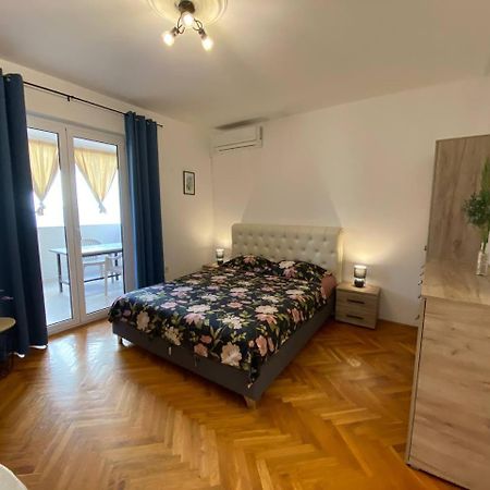 Alina'S Apartment Bečići エクステリア 写真